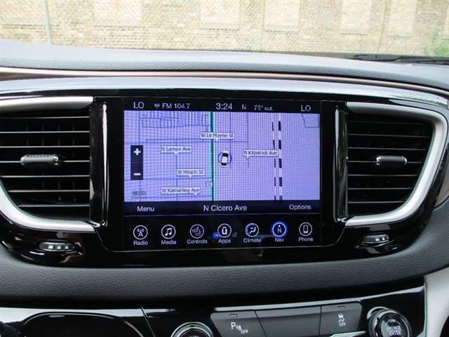 2017 Chrysler Pacifica Touring-L 4dr Mini-Van